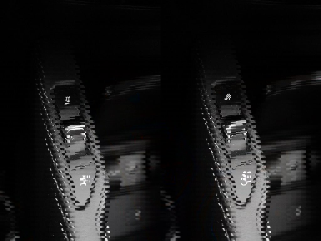 Used 2022 Kia Telluride SX w/ SX Prestige Package image 41