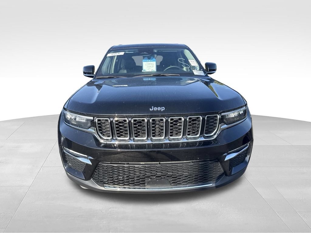 Used 2023 Jeep Grand Cherokee Limited AWD/4WD image 7
