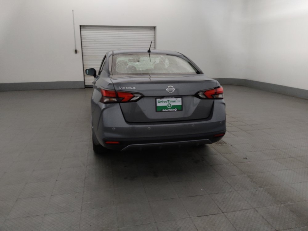 Used 2020 Nissan Versa S FWD image 6