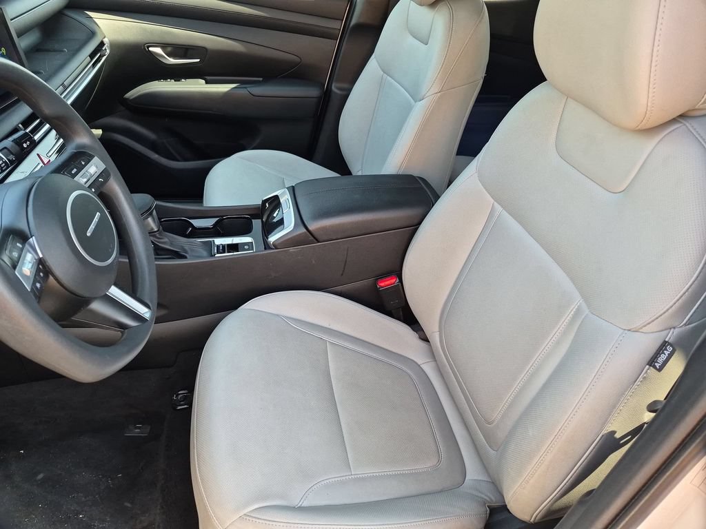 Used 2025 Hyundai Santa Cruz SEL FWD image 23