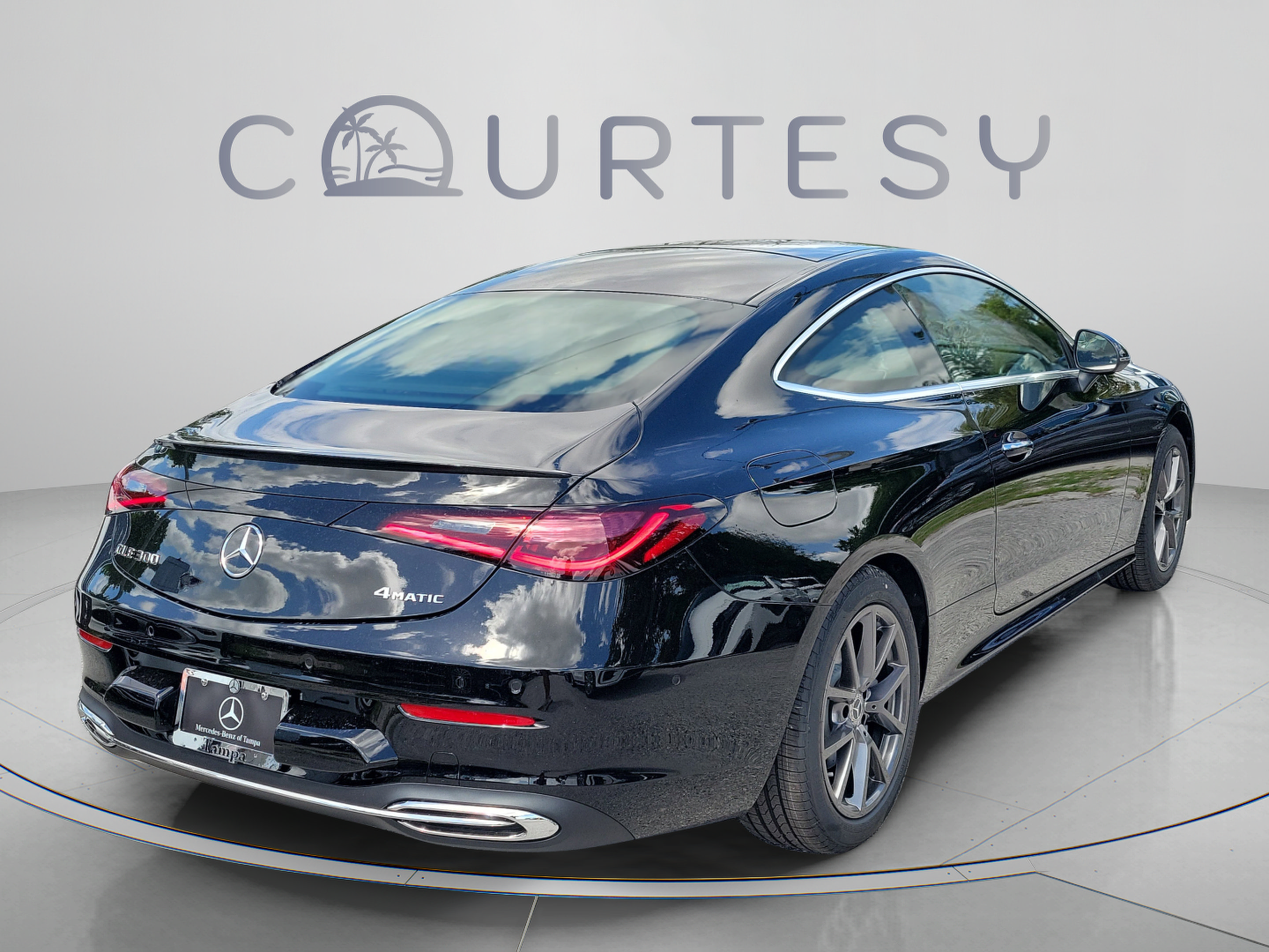 New 2026 Mercedes-Benz CLE 300 4MATIC Coupe image 4