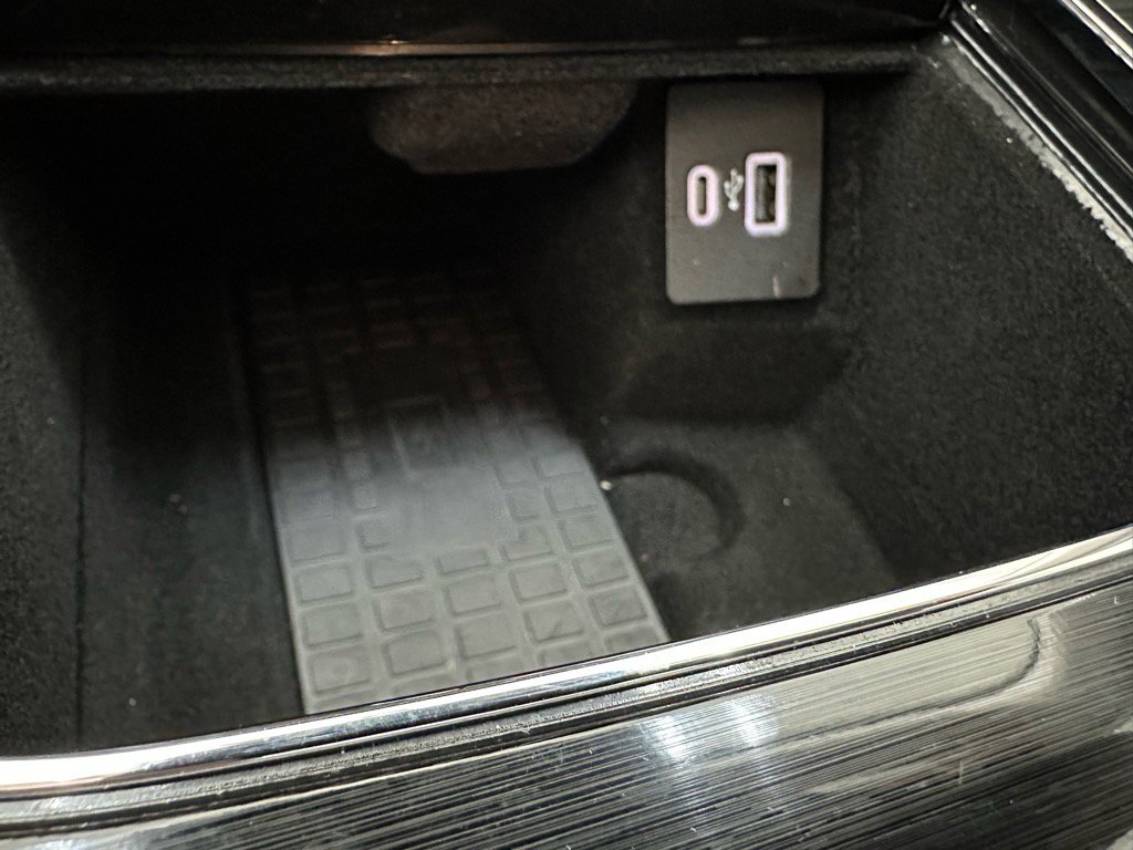 Used 2022 Lincoln Nautilus Reserve w/ Equipment Group 202A image 45