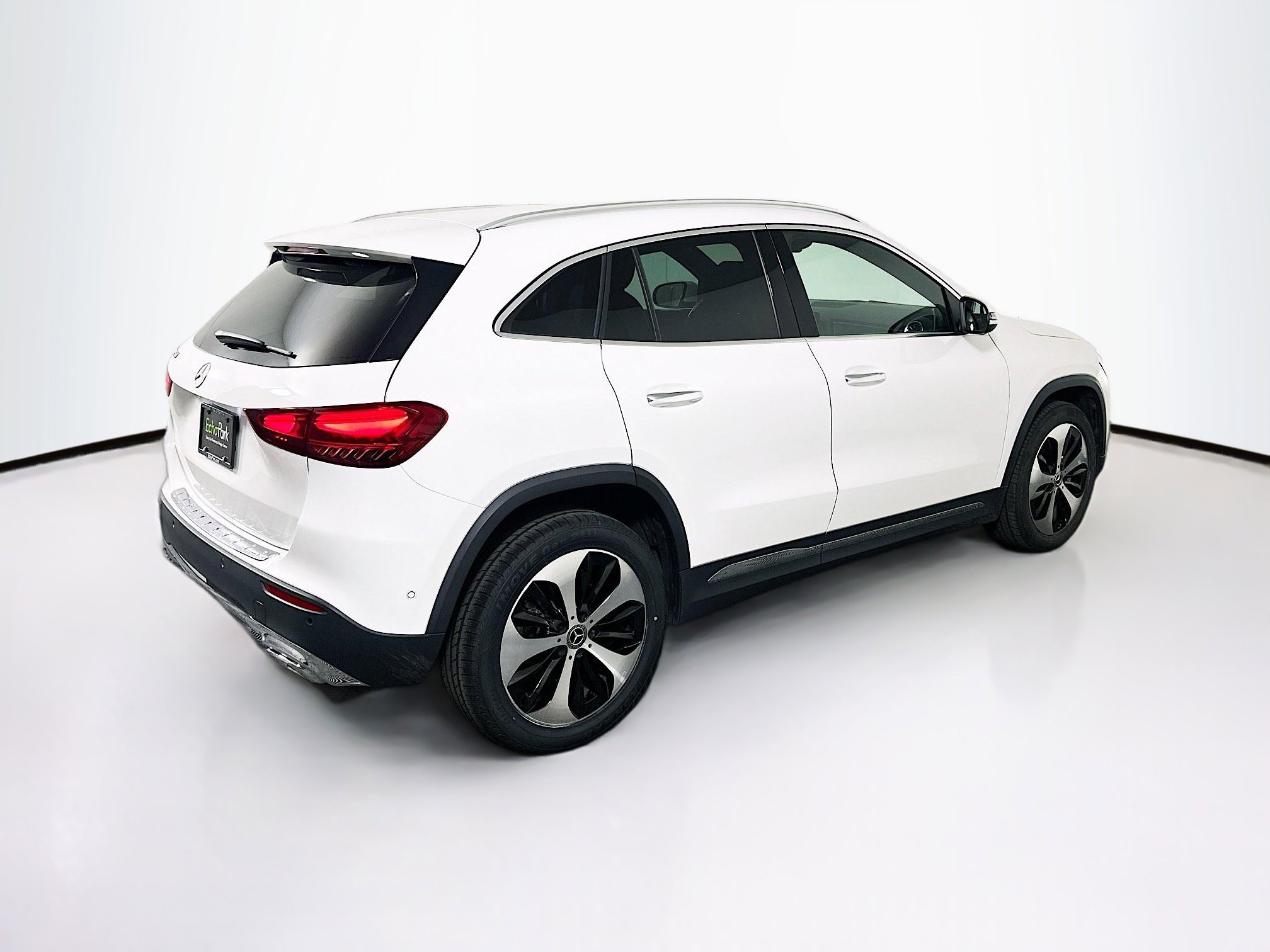 Used 2025 Mercedes-Benz GLA 250 image 9