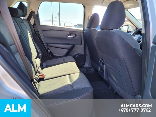Used 2024 Nissan Rogue SV image 16