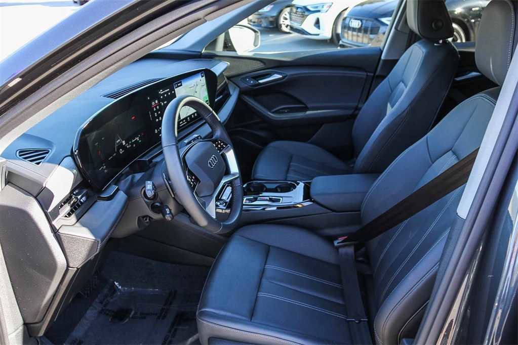 Used 2025 Audi Q6 e-tron Premium w/ Convenience Package image 19