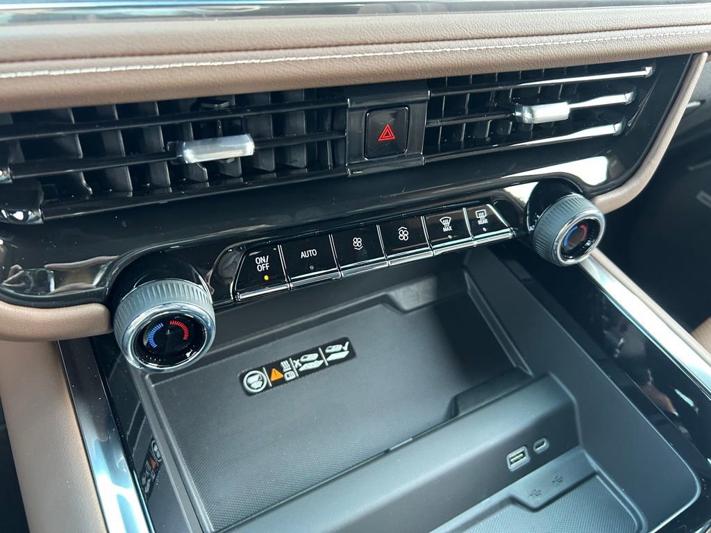 New 2026 Chevrolet Tahoe High Country w/ LPO, Illumination Package image 31