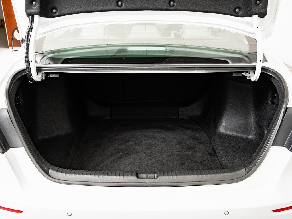 Used 2025 Honda Accord Touring image 21