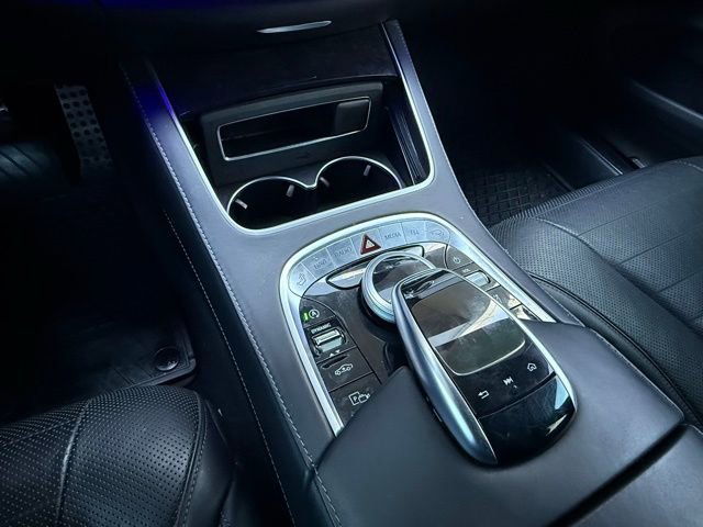Used 2019 Mercedes-Benz S 560 4MATIC Sedan image 27