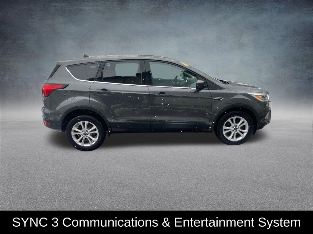 Used 2019 Ford Escape SE image 8