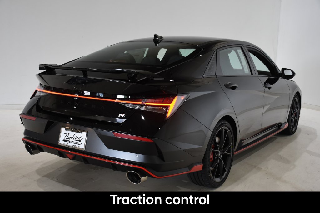 New 2026 Hyundai Elantra N FWD image 4