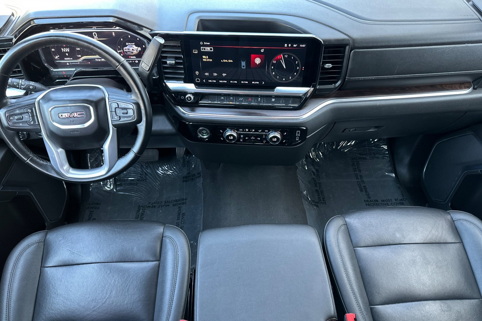 Used 2024 GMC Sierra 1500 SLT image 15