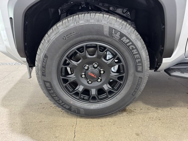 New 2025 Toyota 4Runner TRD Off-Road Premium image 28