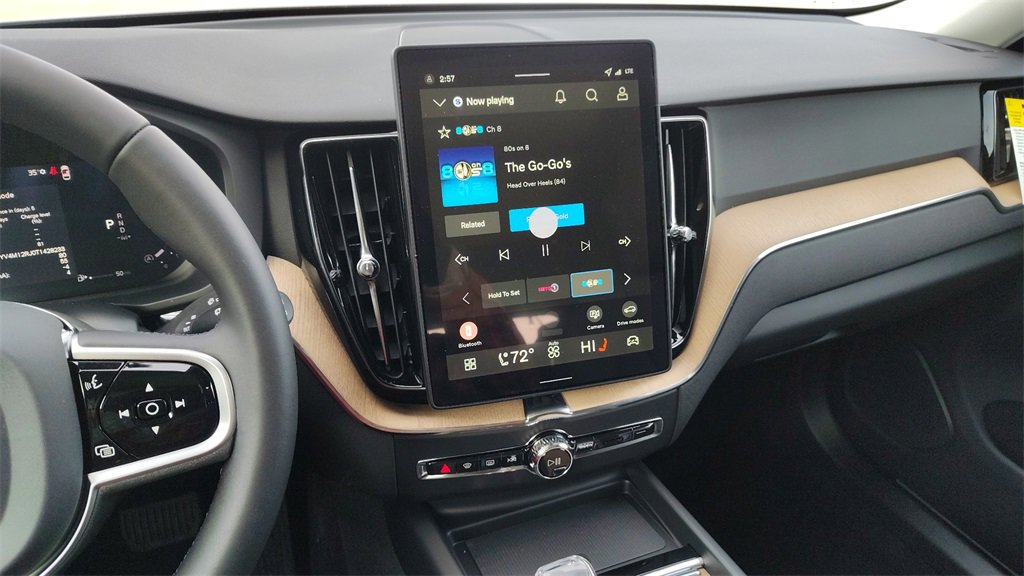 New 2026 Volvo XC60 B5 Core w/ Protection Package Premier image 18