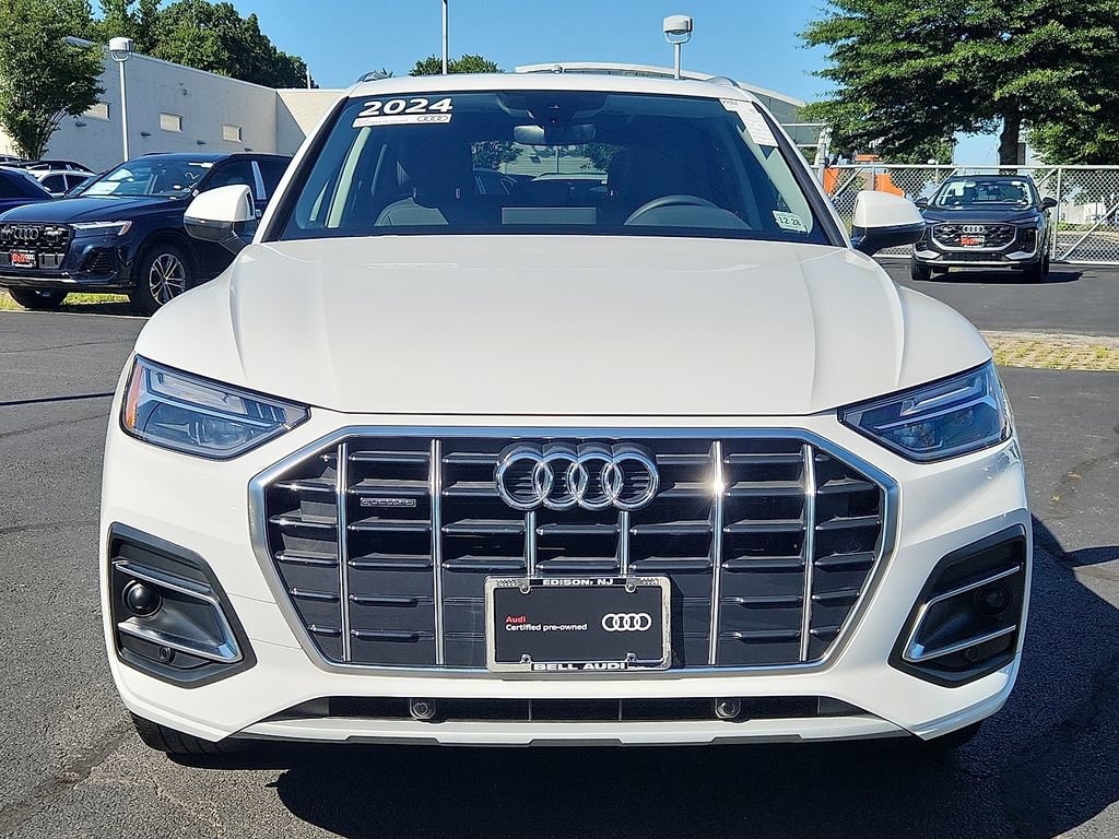 Used 2024 Audi Q5 Premium AWD/4WD image 8