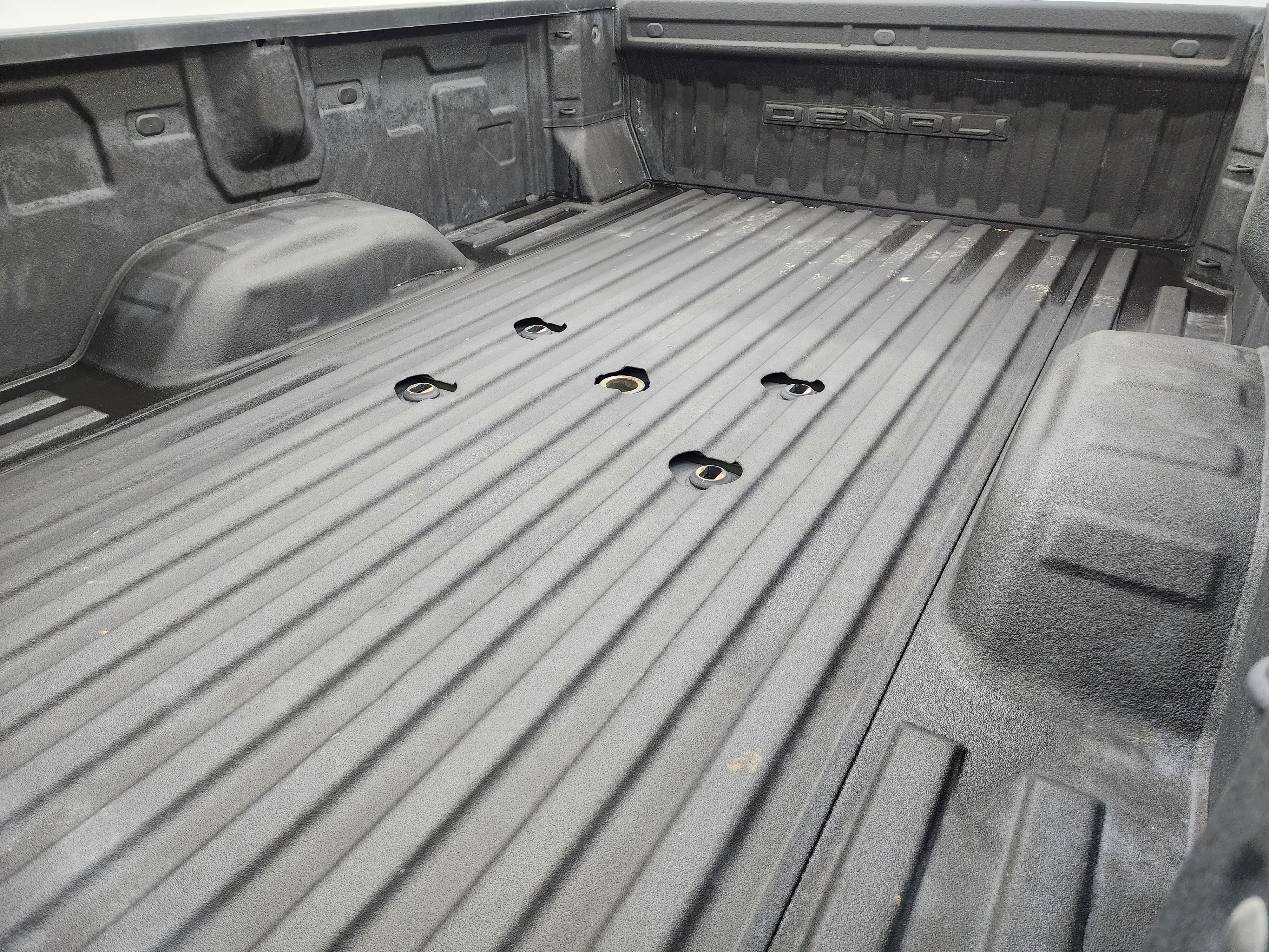 Used 2023 GMC Sierra 3500 Denali w/ Denali Ultimate Package image 5