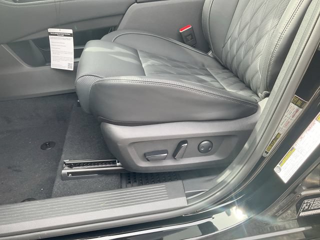 New 2026 Nissan Rogue Platinum w/ Platinum Premium Package AWD/4WD image 30