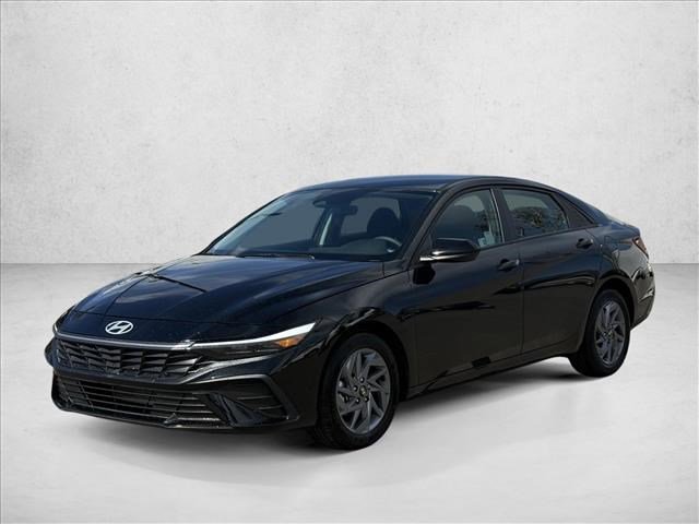 Certified 2024 Hyundai Elantra SEL image 1