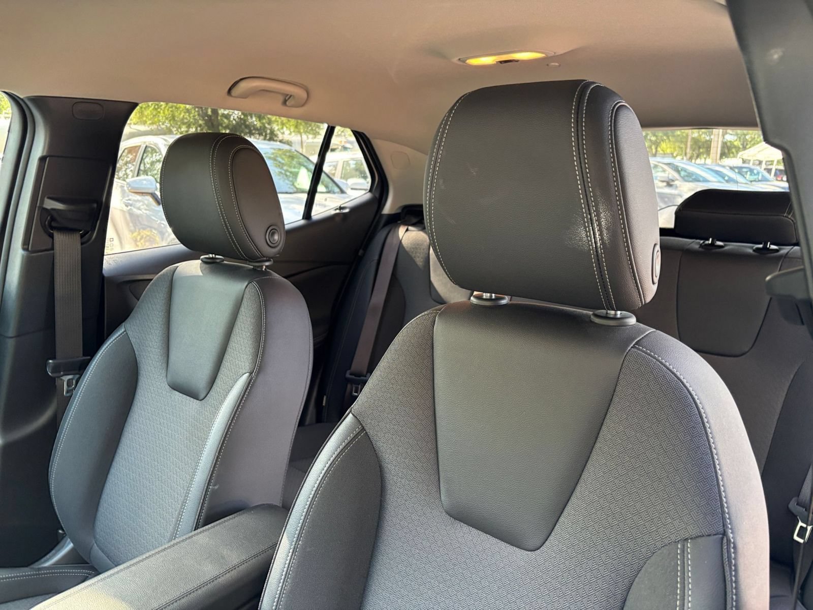 Used 2025 Buick Encore GX Preferred FWD image 35