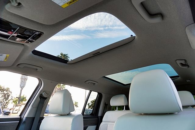 Certified 2024 Hyundai Santa Fe Limited image 16