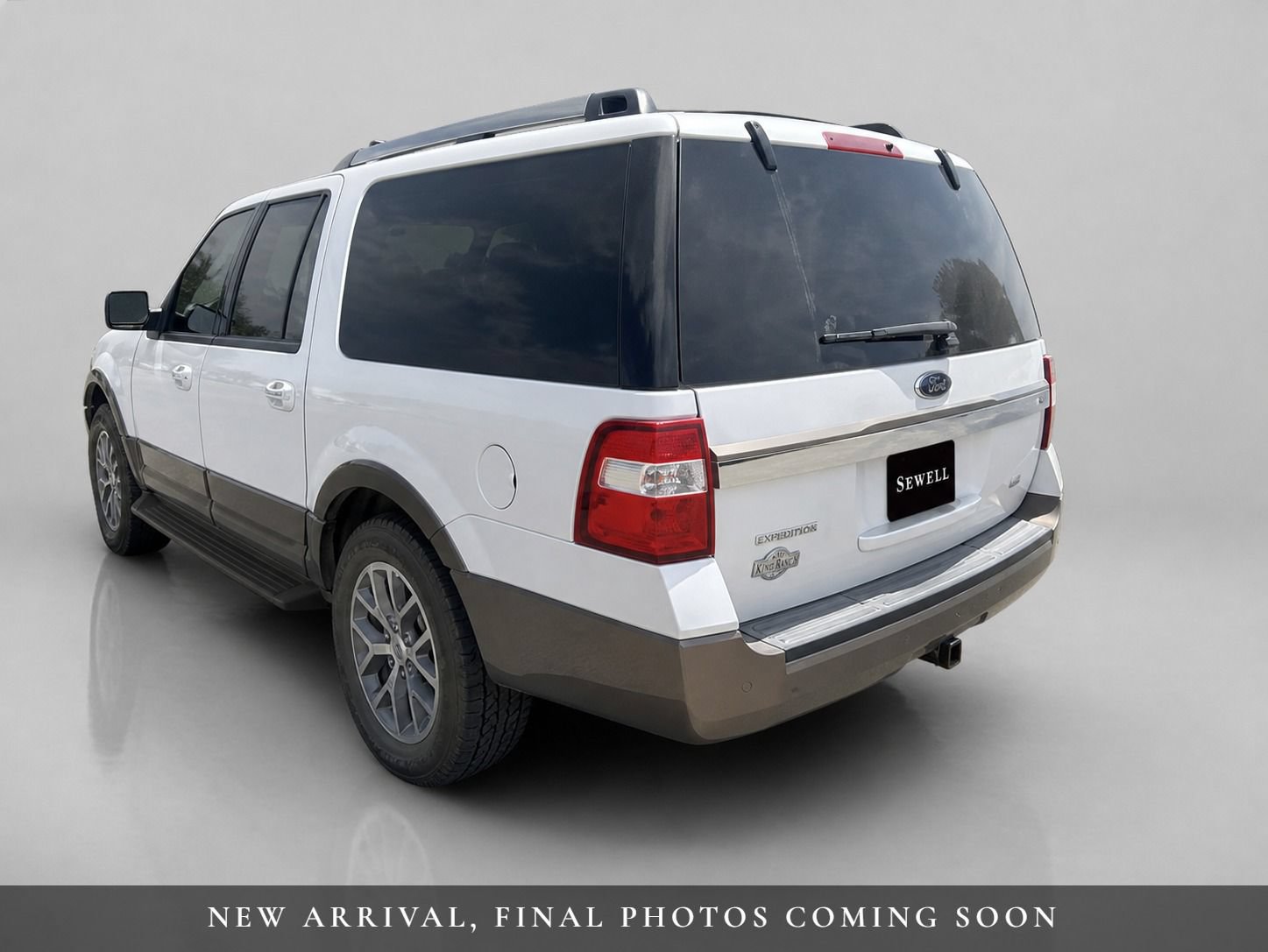 Used 2017 Ford Expedition EL King Ranch RWD image 4