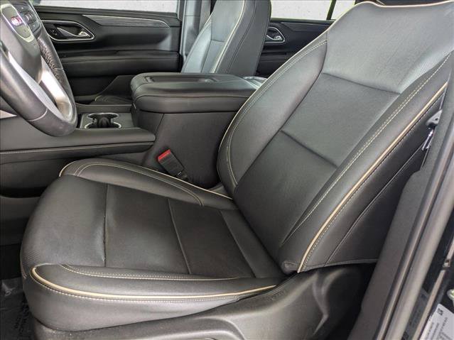 Used 2023 GMC Yukon XL SLT RWD image 16