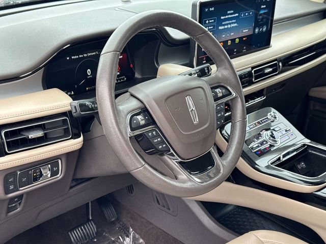 Used 2022 Lincoln Nautilus FWD image 18