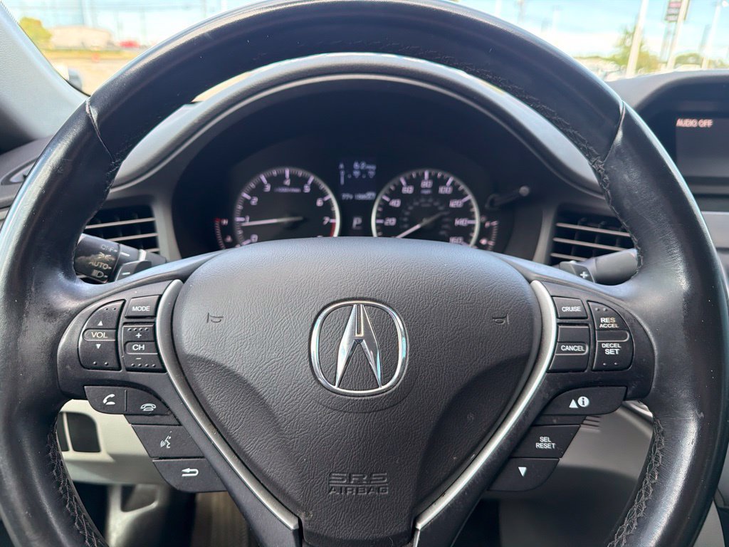 Used 2017 Acura ILX FWD image 17