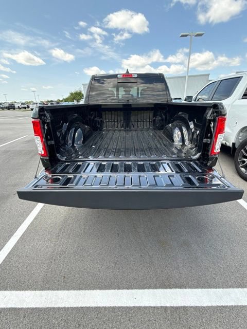 Used 2022 RAM 1500 Big Horn AWD/4WD image 11
