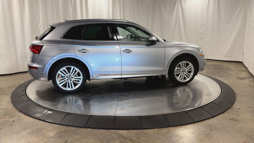 Used 2018 Audi Q5 Prestige w/ Prestige Package image 9