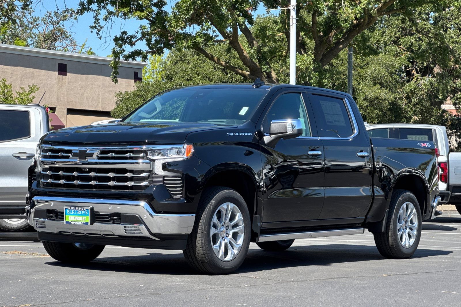 New 2026 Chevrolet Silverado 1500 LTZ w/ Technology Package AWD/4WD image 7
