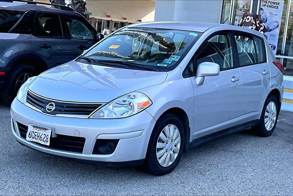 Used 2012 Nissan Versa 1.8 S w/ Plus Pkg FWD image 3