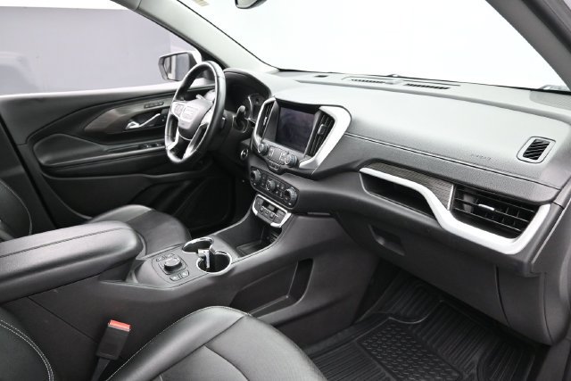 Used 2024 GMC Terrain SLT AWD/4WD image 32