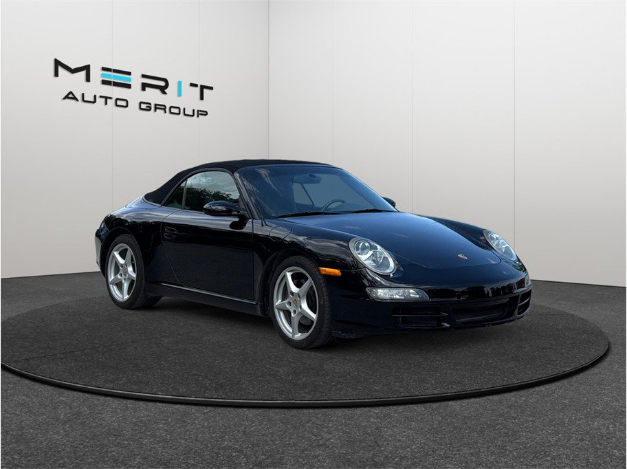 Used 2005 Porsche 911 Carrera RWD image 1