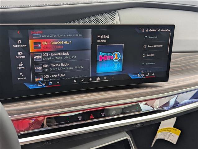 New 2026 BMW 750e xDrive w/ Luxury Rear Seating Package image 11