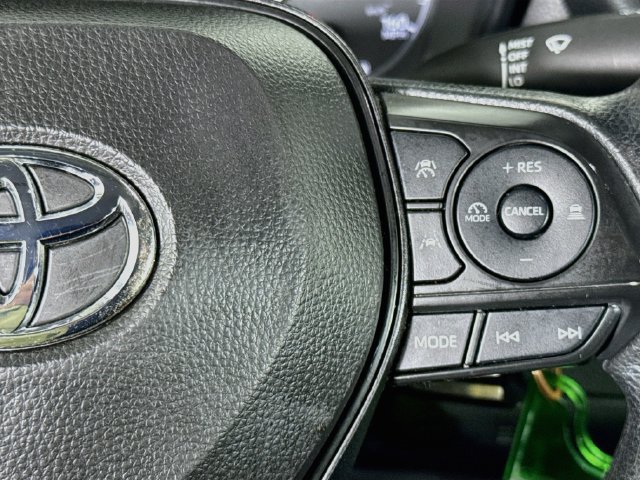 Used 2024 Toyota Corolla LE FWD image 12