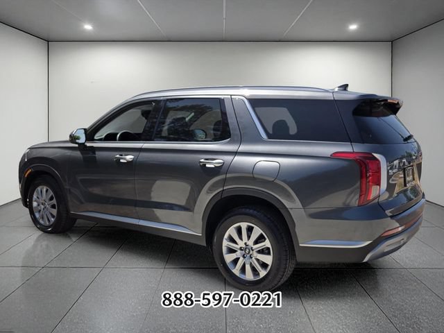 Used 2024 Hyundai Palisade SEL FWD image 3