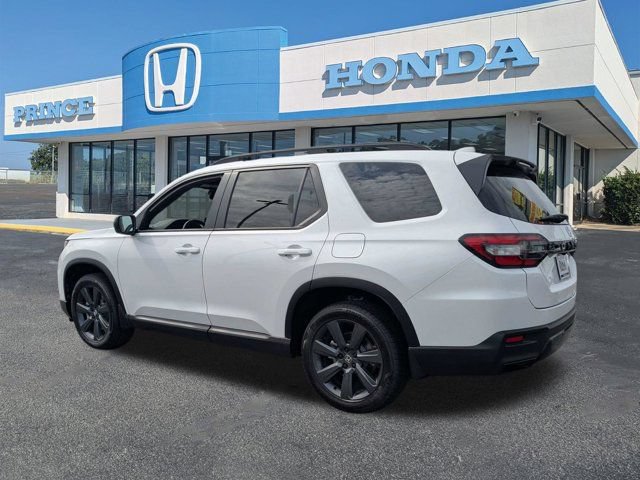 New 2026 Honda Pilot Sport image 6