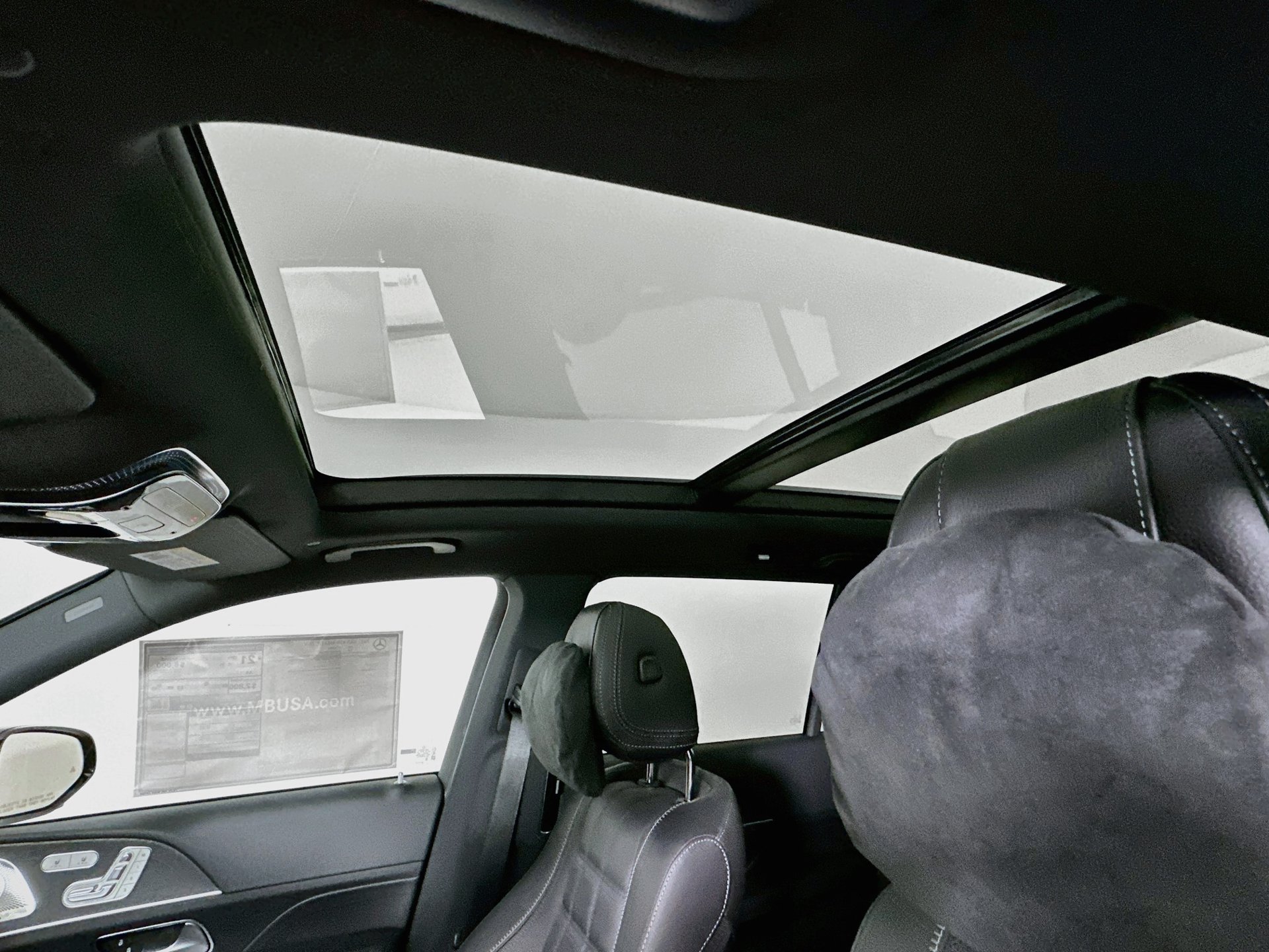 New 2027 Mercedes-Benz GLS 450 4MATIC image 23