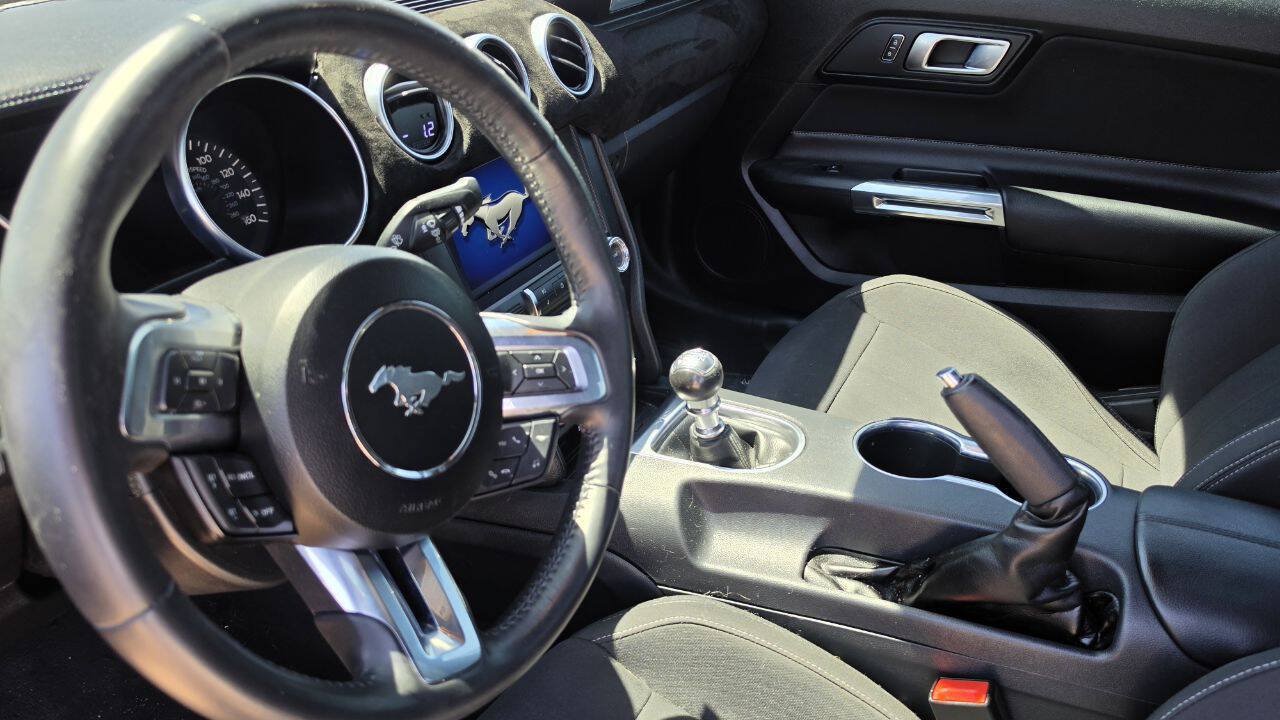 Used 2022 Ford Mustang GT RWD image 9