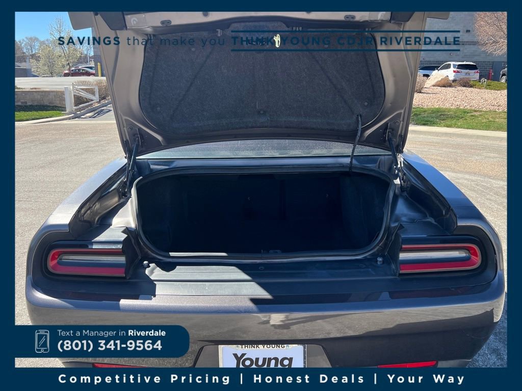 Used 2018 Dodge Challenger GT w/ Driver Convenience Group image 12