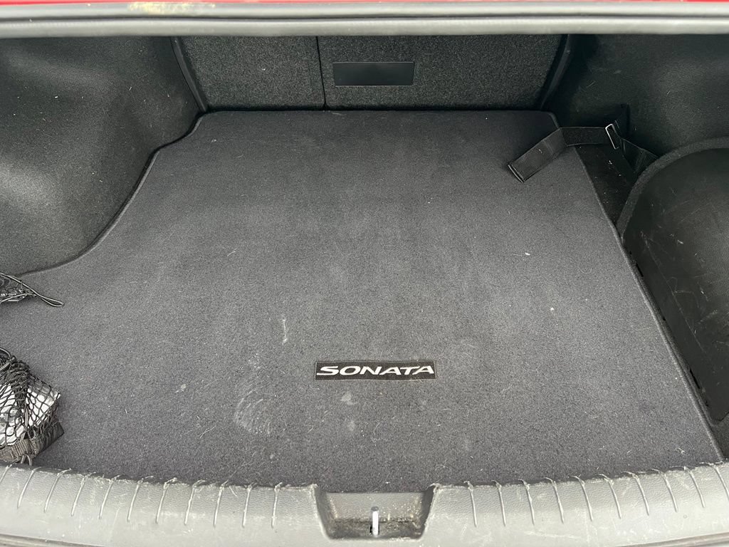 Used 2016 Hyundai Sonata Limited w/ Option Group 02 FWD image 14