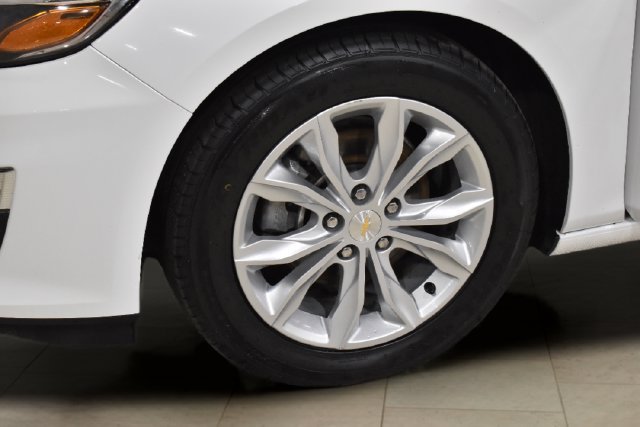 Used 2024 Chevrolet Malibu LT FWD image 41