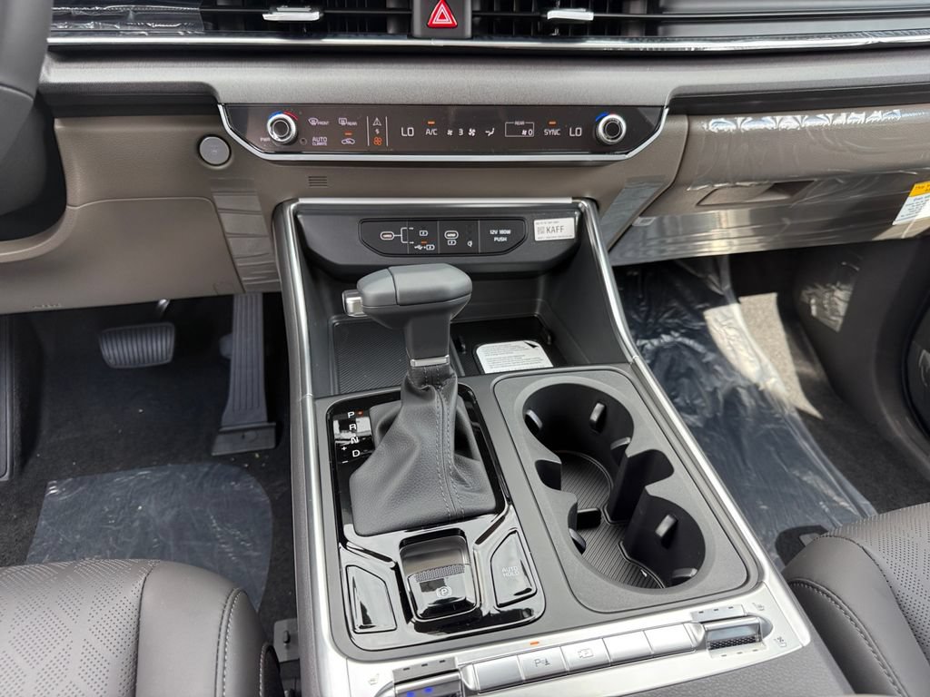 New 2027 Kia Carnival SX FWD image 14