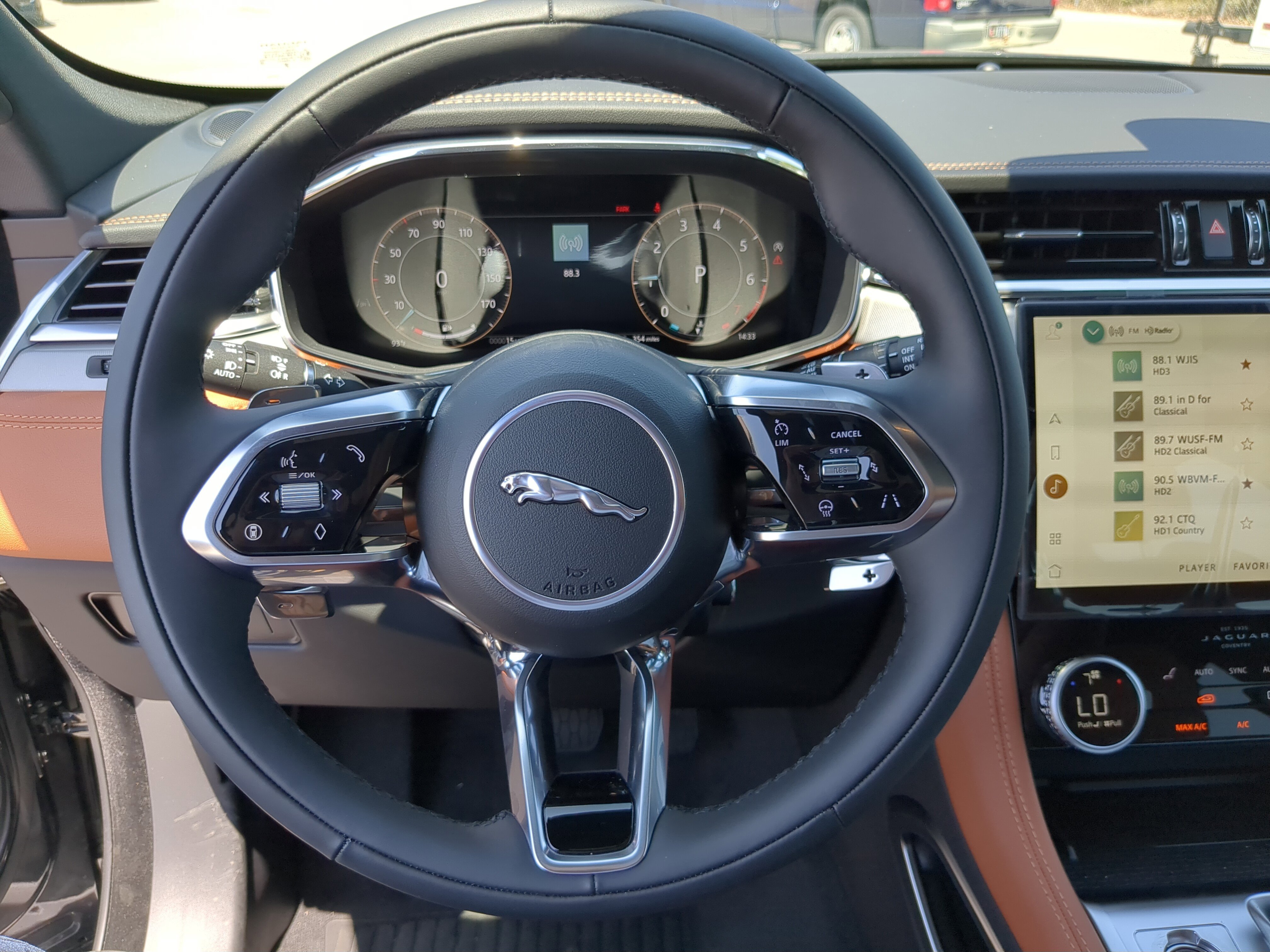 New 2026 Jaguar F-PACE R-Dynamic S image 29