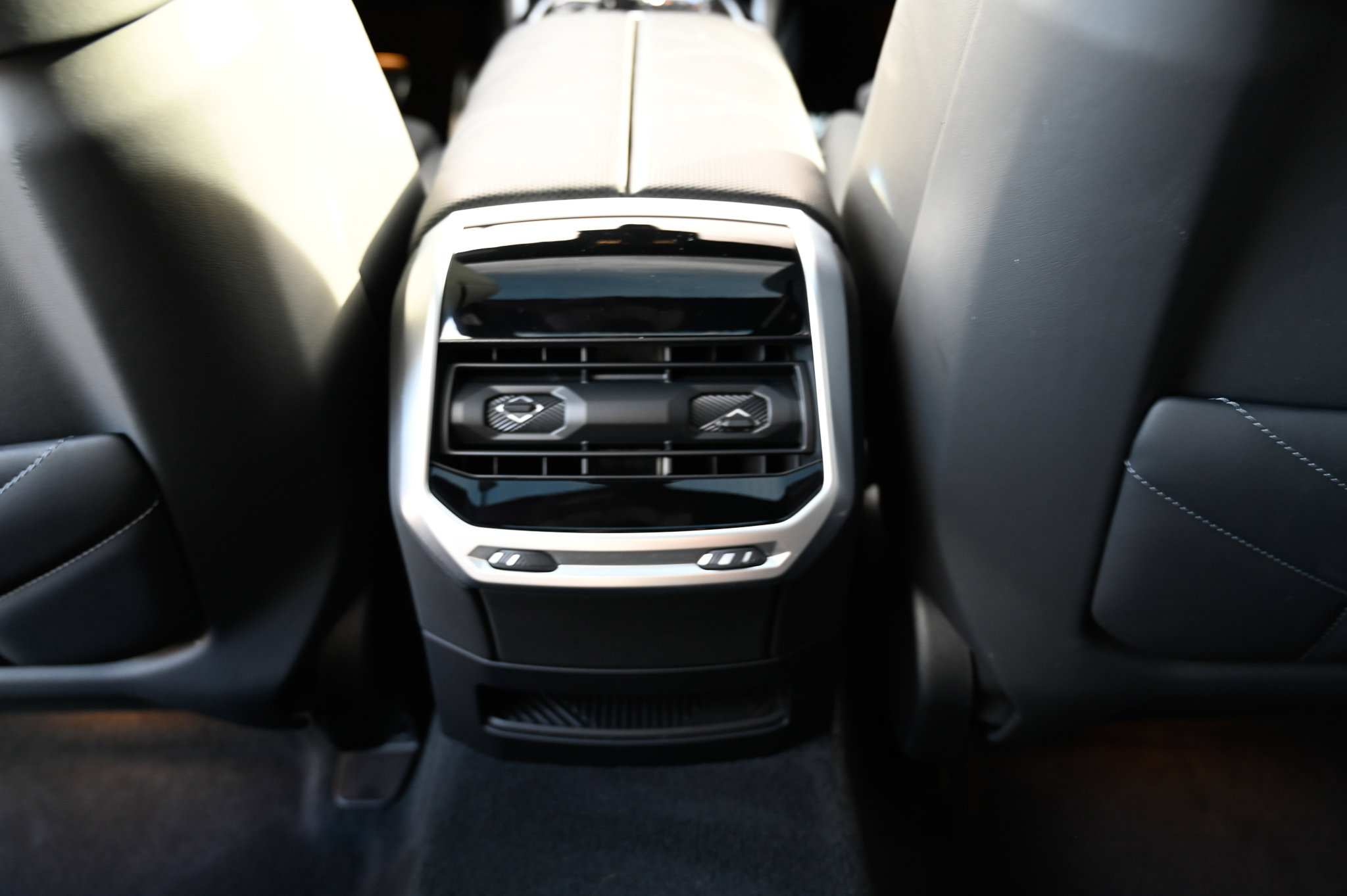 Used 2023 BMW 760i xDrive 760i xDrive image 47