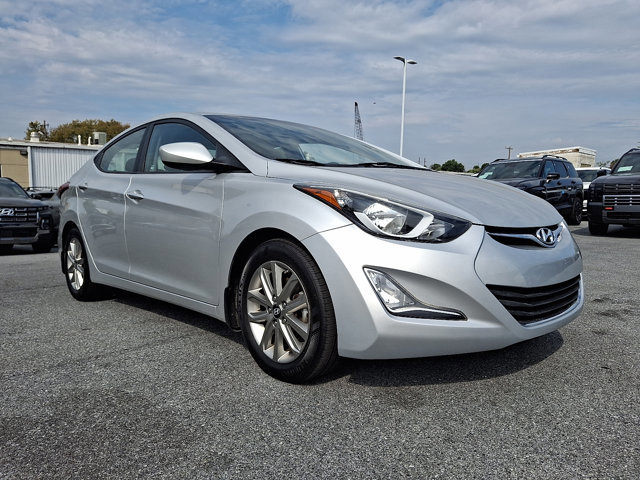 Used 2016 Hyundai Elantra SE w/ Option Group 02