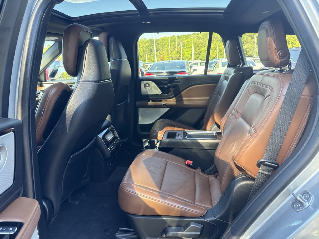 Used 2020 Lincoln Aviator Grand Touring w/ Equipment Group 301A AWD/4WD image 24