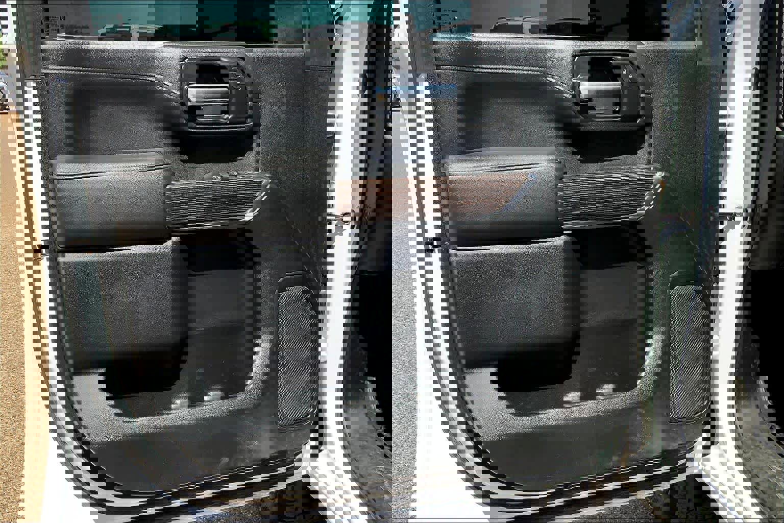 Used 2020 GMC Sierra 2500 SLE w/ SLE Convenience Package image 22