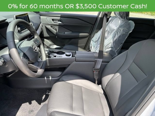 New 2026 Nissan Rogue Dark Armor AWD/4WD image 4