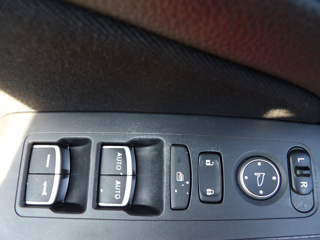 Used 2022 Honda Civic LX image 9